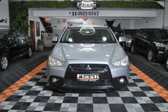 MITSUBISHI ASX 2.0 4X2 16V GASOLINA 4P AUTOMÁTICO MITSUBISHI ASX 2.0 4X2 16V GASOLINA 4P AUTOMÁTICO